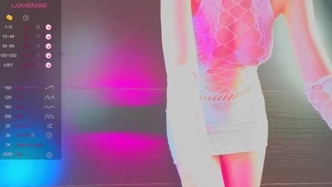 Snapshot of diablo_girl chatting on 01-16-25, 12:45 online show from 01-16-25, 12:45