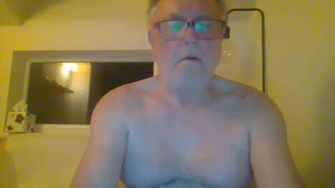 dial76 online show from 02-18-25, 03:42