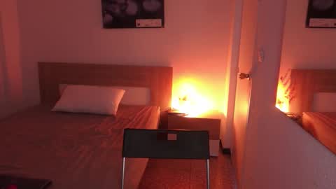 Snapshot of diamon_kataleya chatting on 09-23-25, 10:07 Melissa My schedule 10pm time Colombia online show from 09-23-25, 10:07