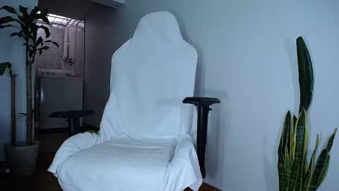 Snapshot of diamond_black00 chatting on 02-20-25, 09:42 MaSSimo online show from 02-20-25, 09:42