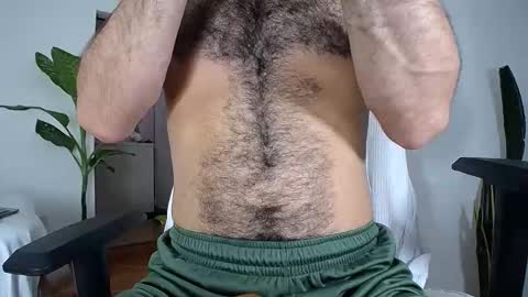 Snapshot of diamond_black00 chatting on 10-27-25, 09:08 MaSSimo online show from 10-27-25, 09:08