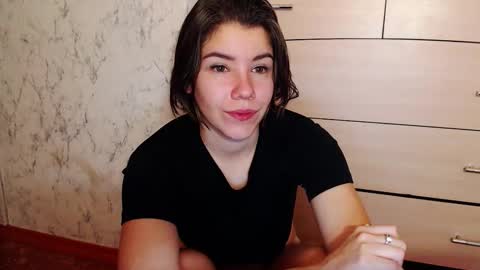 Snapshot of diamond_is chatting on 10-21-25, 07:14 diamond is online show from 10-21-25, 07:14