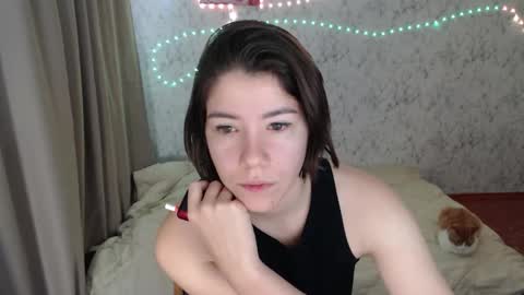 Snapshot of diamond_is chatting on 10-28-25, 05:44 diamond is online show from 10-28-25, 05:44