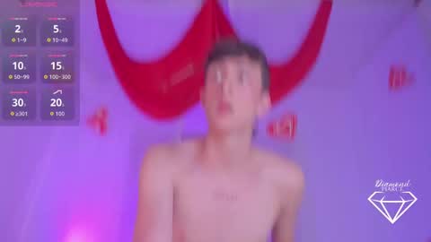 Snapshot of diamond_piarce chatting on 09-22-25, 03:52 Diamond online show from 09-22-25, 03:52