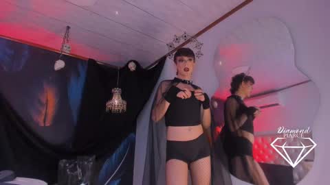 Snapshot of diamond_piarce chatting on 11-01-25, 12:12 Diamond online show from 11-01-25, 12:12