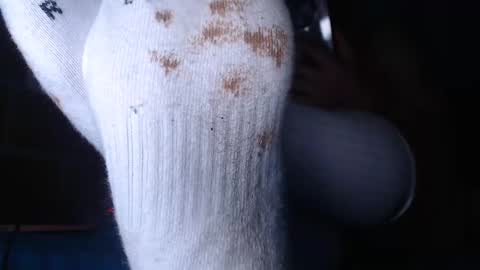 Snapshot of diamondgoddessfeet chatting on 03-03-26, 05:35 diamondgoddessfeet online show from 03-03-26, 05:35