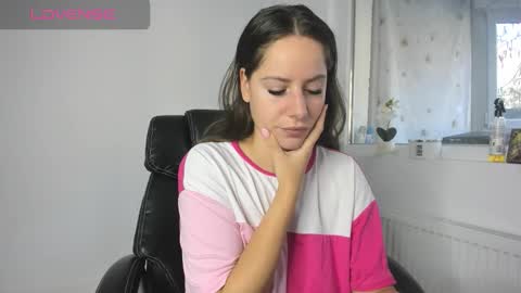 diamondkay_ online show from 10-29-25, 07:10