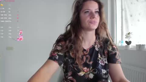 diamondkay_ online show from 11-06-25, 07:31