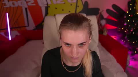 DiamondNina online show from 01-06-26, 07:56