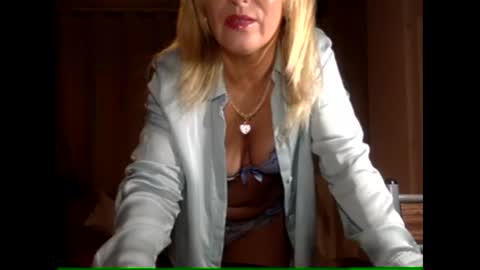 diana583578 online show from 12-16-25, 05:18