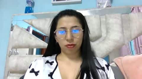 diana722439 online show from 10-07-25, 02:20