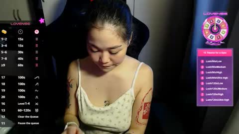 Snapshot of diana_custom chatting on 10-24-25, 12:56 Diana online show from 10-24-25, 12:56