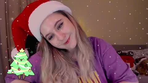 Snapshot of diana_floweri chatting on 12-25-24, 01:09 Diana online show from 12-25-24, 01:09