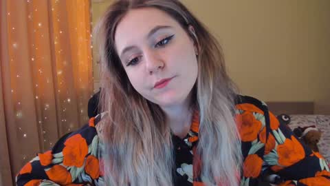 Snapshot of diana_floweri chatting on 01-04-25, 12:27 Diana online show from 01-04-25, 12:27