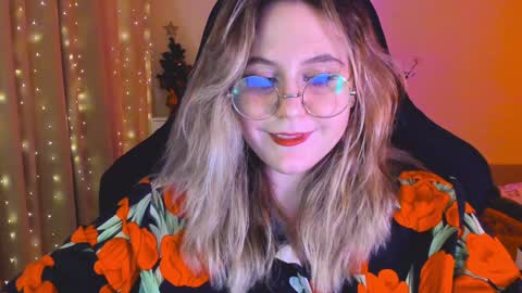 Snapshot of diana_floweri chatting on 01-27-25, 12:26 Diana online show from 01-27-25, 12:26