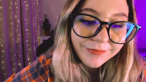 Snapshot of diana_floweri chatting on 02-02-25, 12:46 Diana online show from 02-02-25, 12:46