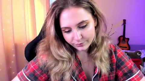 Snapshot of diana_floweri chatting on 02-26-25, 11:52 Diana online show from 02-26-25, 11:52