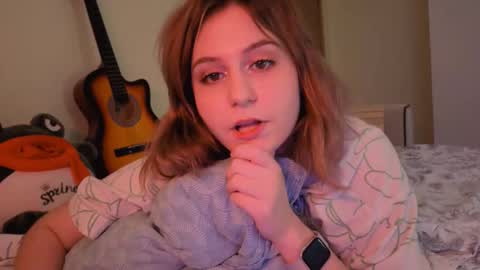 Snapshot of diana_floweri chatting on 09-13-25, 09:31 Diana online show from 09-13-25, 09:31