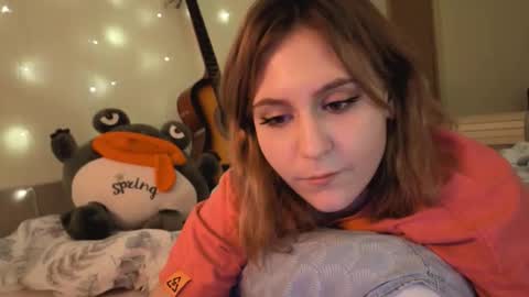 Snapshot of diana_floweri chatting on 09-19-25, 09:22 Diana online show from 09-19-25, 09:22