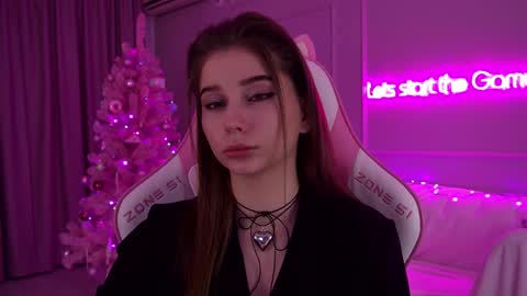 Diana online show from 12-22-24, 06:48