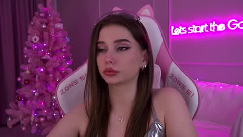Diana online show from 12-26-24, 03:38