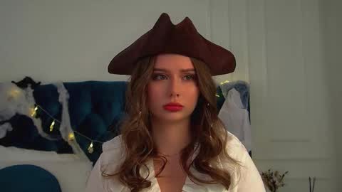 Snapshot of dianabecker chatting on 10-30-25, 09:15 Diana online show from 10-30-25, 09:15