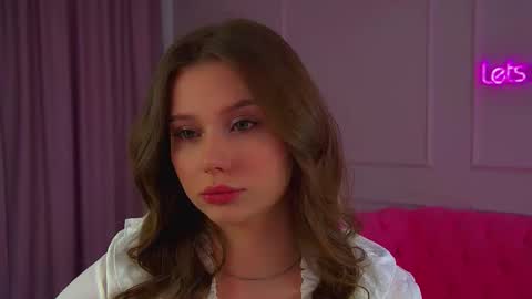 Snapshot of dianabecker chatting on 11-09-25, 07:01 Diana online show from 11-09-25, 07:01