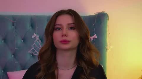 Diana online show from 12-20-25, 01:51