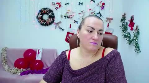 Diana online show from 12-19-25, 06:59