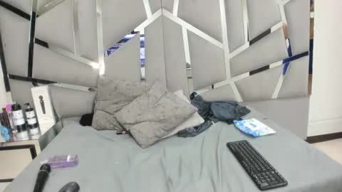 dianarous online show from 12-09-24, 07:06