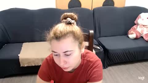 dianasmiey7 online show from 01-20-25, 09:46