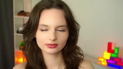 Snapshot of dianatheaker chatting on 10-25-25, 10:12 Diana online show from 10-25-25, 10:12
