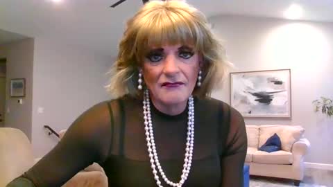 dianeheels online show from 01-08-25, 02:35