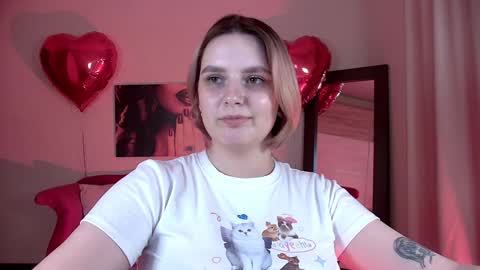 Snapshot of dianemills chatting on 02-26-25, 12:38 Diane Mills online show from 02-26-25, 12:38