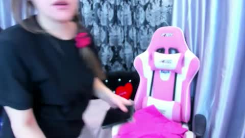 Dianna online show from 09-17-25, 04:14