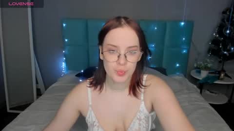 Snapshot of dianne_davis chatting on 01-03-25, 09:25 Dianne online show from 01-03-25, 09:25