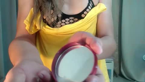 Snapshot of dianne_horny chatting on 02-27-26, 05:18 Dianne online show from 02-27-26, 05:18