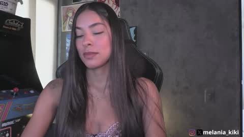 Melania   -    online show from 11-08-25, 09:24