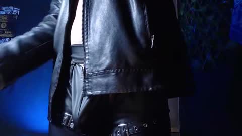 DICAPRIO online show from 11-08-25, 07:19