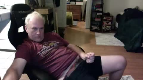 Richard Fleischer online show from 10-26-25, 05:13