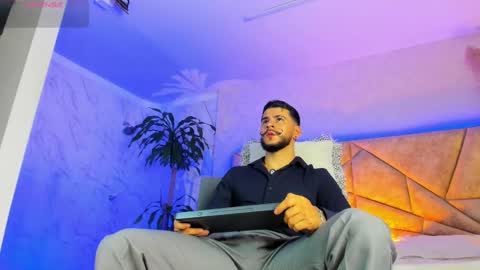 Dick Griffith online show from 10-12-25, 11:20