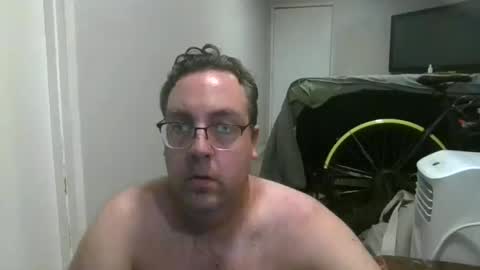 Didgeman online show from 10-13-25, 01:27
