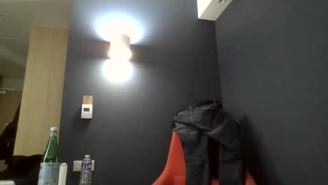 Snapshot of didouille84 chatting on 10-17-25, 12:14 ZokZok online show from 10-17-25, 12:14