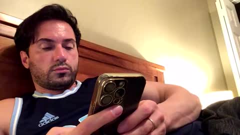 Snapshot of diegodavids chatting on 12-11-24, 09:34 diegodavids online show from 12-11-24, 09:34