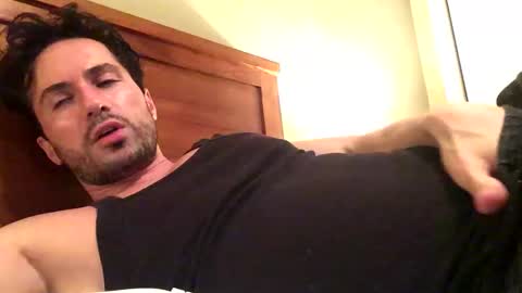 Snapshot of diegodavids chatting on 12-13-24, 03:05 diegodavids online show from 12-13-24, 03:05