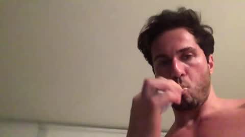 Snapshot of diegodavids chatting on 12-21-24, 03:14 diegodavids online show from 12-21-24, 03:14
