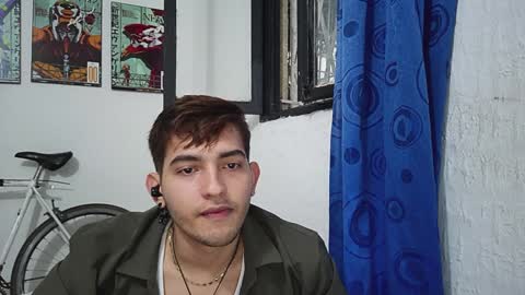 Snapshot of diegorogue_ chatting on 01-05-25, 10:40 Diego rogue online show from 01-05-25, 10:40