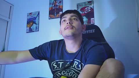 Snapshot of diegorogue_ chatting on 10-31-25, 02:12 Diego rogue online show from 10-31-25, 02:12