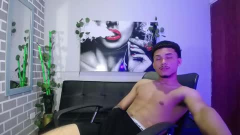 diegovega_21 online show from 11-14-25, 04:22