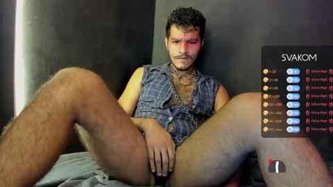 Snapshot of diemond_latinx98 chatting on 09-26-25, 09:35 diemond_latinx98 online show from 09-26-25, 09:35